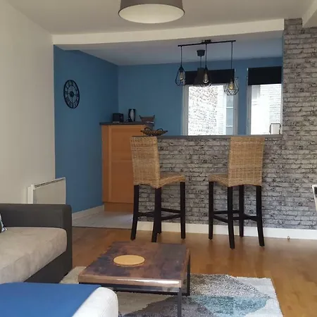 Cosy Au Bord De Apartamento